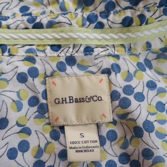 Long Sleeve Button Down Blue/White/Green Shirt - Picture 8 of 9